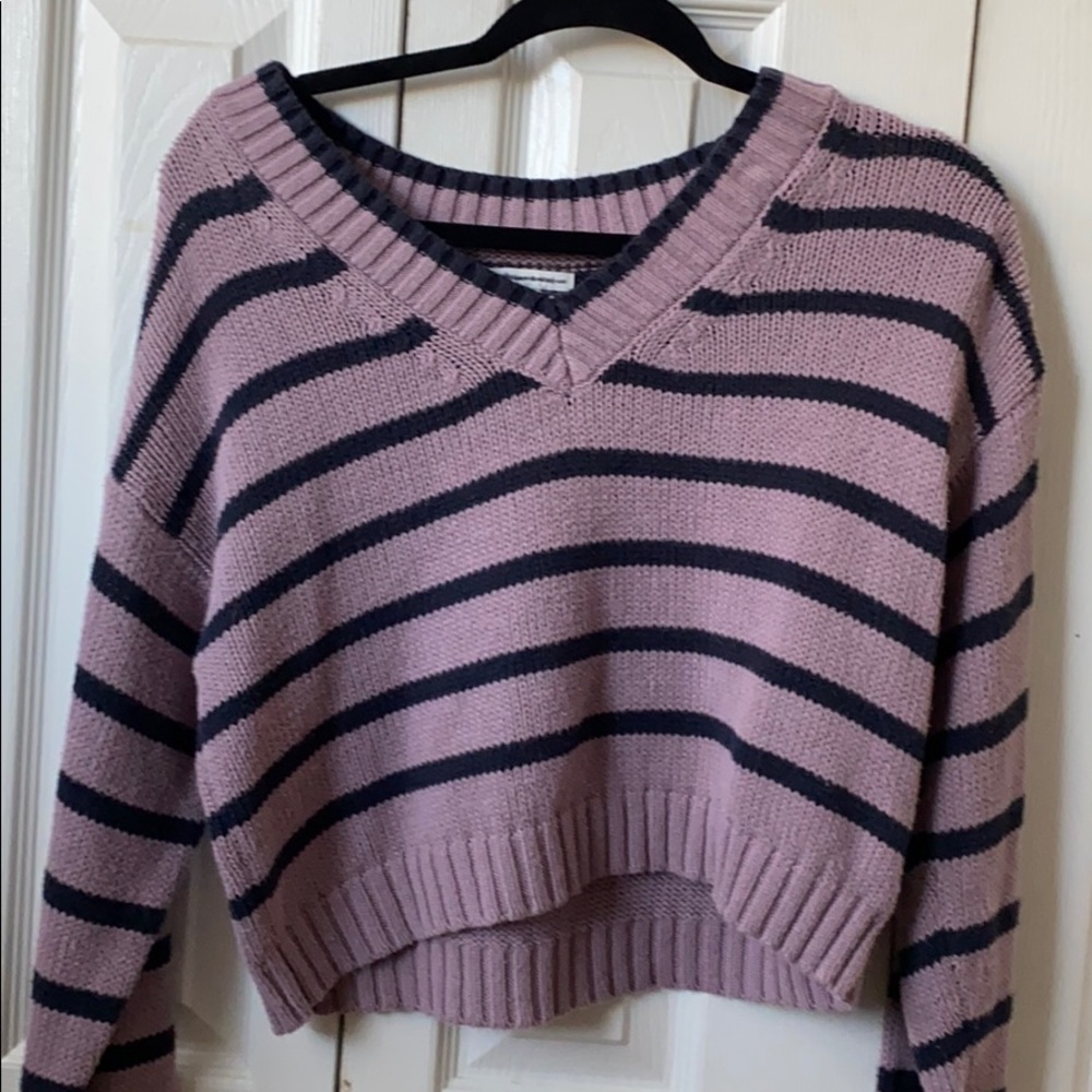 Cropped sweater